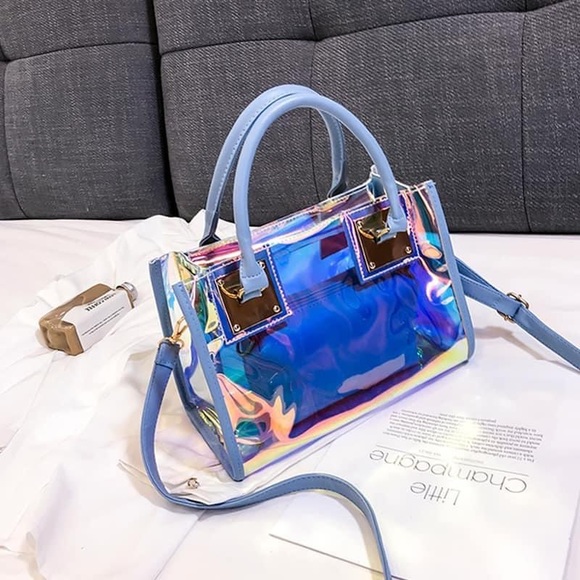 Purse - Picture 1 of 2